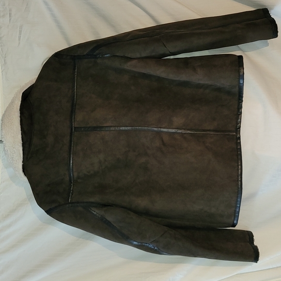 Aviator Sued/Sherpa Jacket - Picture 2 of 4